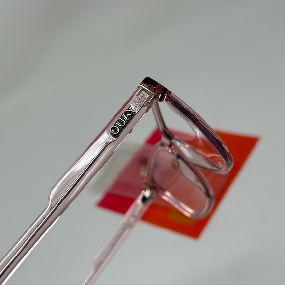 Quay Hardwire crystal pink frame blue light glasses - Picture 7 of 13